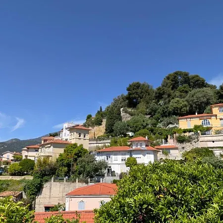 Holiday home La Pomponette Climatisee Ecrin De Verdure A Deux Pas Du Centre