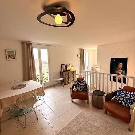 La Pomponette Climatisee Ecrin De Verdure A Deux Pas Du Centre Holiday home